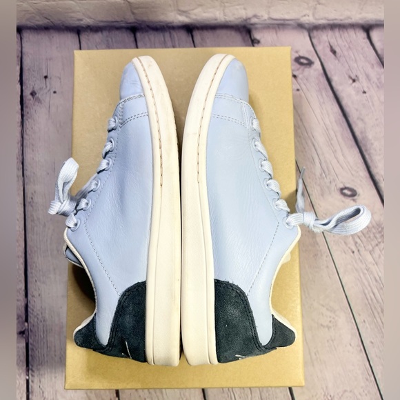 Ellen Degeneres ED Chapa Love Shoes Blue Leather Lace Up Sneakers Women
Size 6.5 - Picture 11 of 16